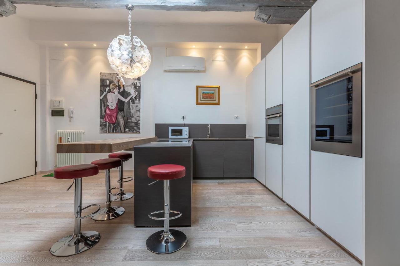 Santo Stefano Art & Design Appartement *